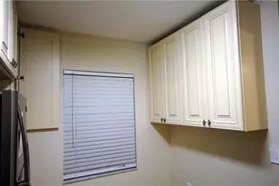 3071 Holiday Springs Blvd, Margate, FL 33063 - Photo 6