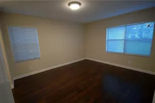 3071 Holiday Springs Blvd, Margate, FL 33063 - Photo 12