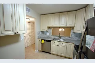 3071 Holiday Springs Boulevard #101, Margate, FL 33063 - Photo 2