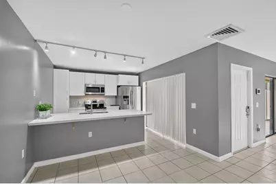 7109 71st Way, West Palm Beach, FL 33407 - Photo 10