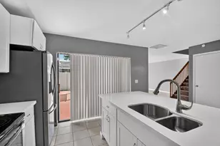 7109 71st Way, West Palm Beach, FL 33407 - Photo 18