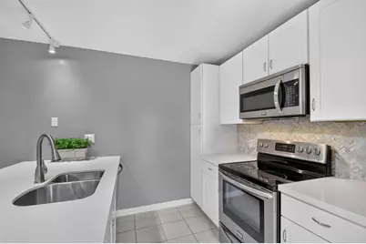7109 71st Way, West Palm Beach, FL 33407 - Photo 16