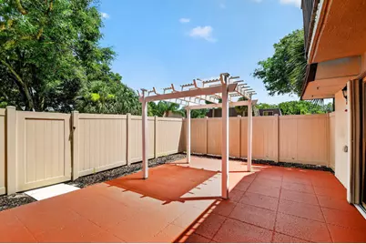 7109 71st Way, West Palm Beach, FL 33407 - Photo 4