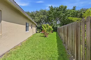 4487 NW 45th Terrace, Coconut Creek, FL 33073 - Photo 36