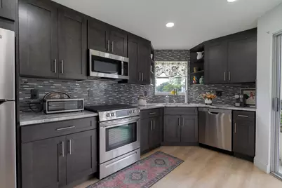 3661 Via Poinciana #211, Lake Worth, FL 33467 - Photo 20