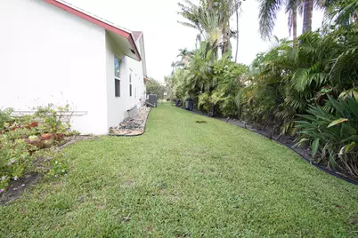 7561 Nemec Drive N, Lake Clarke Shores, FL 33406 - Photo 30
