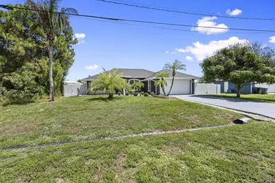 510 SW Halifax Avenue, Port Saint Lucie, FL 34953 - Photo 2