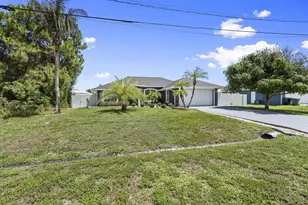 510 SW Halifax Ave, Port Saint Lucie, FL 34953 - Photo 2