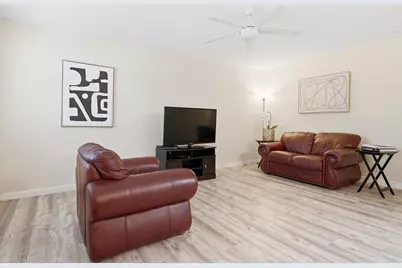 142 Norwich F, West Palm Beach, FL 33417 - Photo 24