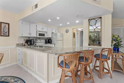 1605 S US Highway 1 #D302, Jupiter, FL 33477 - Photo 8