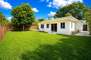 909 SE 14th Dr, Deerfield Beach, FL 33441 - Photo 24