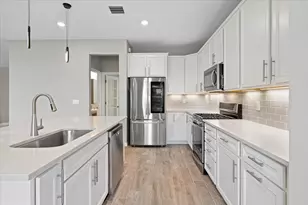 10437 SW Captiva Dr, Port Saint Lucie, FL 34987 - Photo 14
