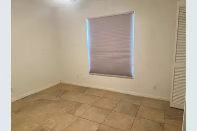 9825 NW 54th Place, Coral Springs, FL 33076 - Photo 16
