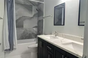 9825 NW 54th Pl, Coral Springs, FL 33076 - Photo 10