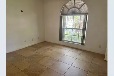 9825 NW 54th Place, Coral Springs, FL 33076 - Photo 18