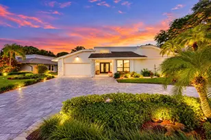 624 W Lakewoode Circle W, Delray Beach, FL 33445 - Photo 1