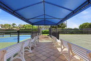 624 W Lakewoode Circle W, Delray Beach, FL 33445 - Photo 98