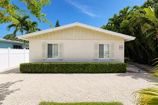 241 NE 12th St, Delray Beach, FL 33444 - Photo 1