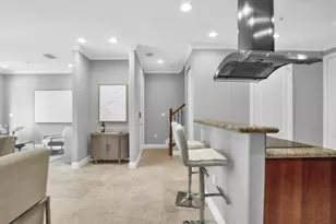 1362 Bayview Dr, Fort Lauderdale, FL 33304 - Photo 14