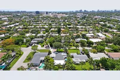 4781 NE 16th Avenue, Oakland Park, FL 33334 - Photo 4