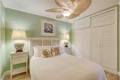 815 Middle River Drive #106, Fort Lauderdale, FL 33304 - Photo 14
