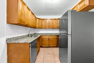 124 SW 10th Ave, Boynton Beach, FL 33435 - Photo 16
