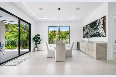 239 NE 11th Street, Delray Beach, FL 33444 - Photo 12