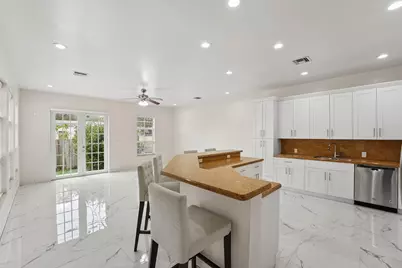 819 SW 7th Avenue, Fort Lauderdale, FL 33315 - Photo 12