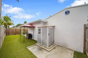 707 N 32nd Ave, Hollywood, FL 33021 - Photo 56