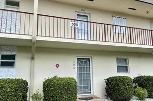 105 Oxford 500, West Palm Beach, FL 33417 - Photo 1