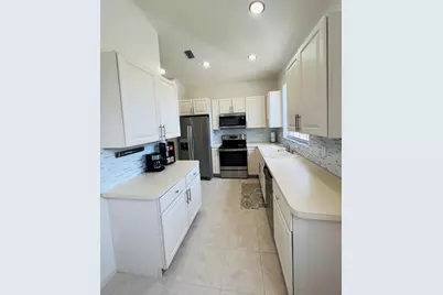 8133 Mulligan Circle, Port Saint Lucie, FL 34986 - Photo 6