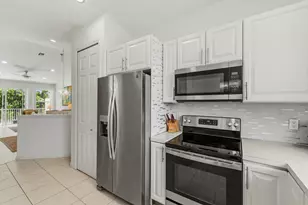 8133 Mulligan Cir, Port Saint Lucie, FL 34986 - Photo 18