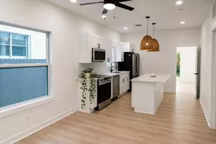 719 Tuscaloosa St, West Palm Beach, FL 33405 - Photo 2