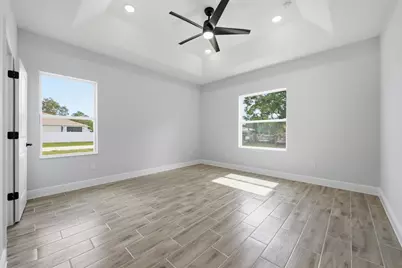 8780 92nd Avenue, Vero Beach, FL 32967 - Photo 4