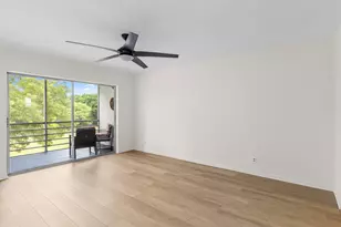 8105 NW 61st St, Tamarac, FL 33321 - Photo 16
