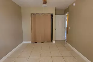 4876 Orleans Ct, Haverhill, FL 33415 - Photo 20