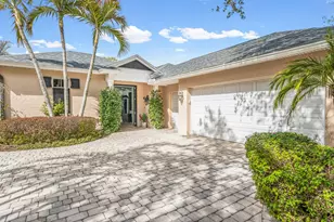 224 Oak Hammock Cir SW, Vero Beach, FL 32962 - Photo 6