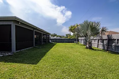 1685 SW Schleicher Lane, Port Saint Lucie, FL 34984 - Photo 38