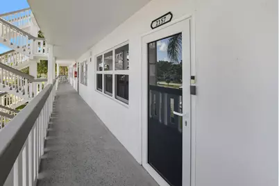 2157 Cambridge G, Deerfield Beach, FL 33442 - Photo 2