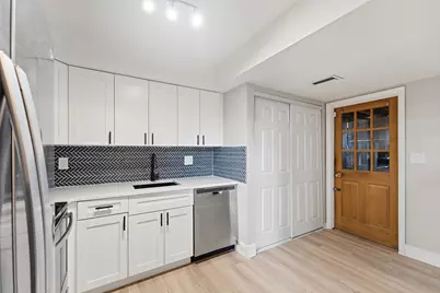 7241 W Sunrise Boulevard, Plantation, FL 33313 - Photo 8