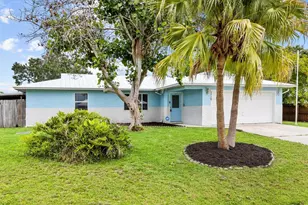 391 SW Duval Ave, Port Saint Lucie, FL 34983 - Photo 2