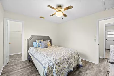 391 SW Duval Avenue, Port Saint Lucie, FL 34983 - Photo 18