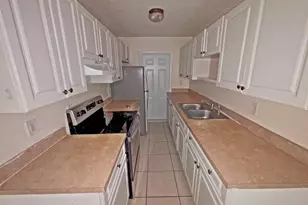 2620 Riverland Dr, Fort Lauderdale, FL 33312 - Photo 6