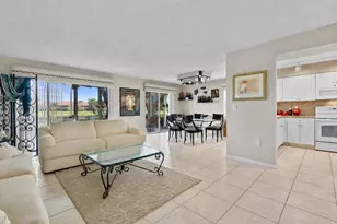9927 Seacrest Cir, Boynton Beach, FL 33437 - Photo 10