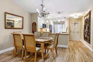2641 Gately Dr W, West Palm Beach, FL 33415 - Photo 10