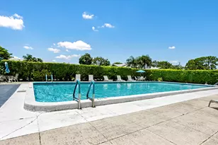2641 Gately Dr W, West Palm Beach, FL 33415 - Photo 24