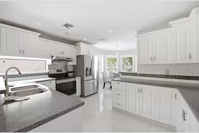 10577 Mendocino Lane, Boca Raton, FL 33428 - Photo 6