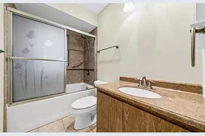 19208 Murcott Drive E, Fort Myers, FL 33967 - Photo 10