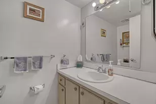 337 Pine Ridge Cir, Greenacres, FL 33463 - Photo 20