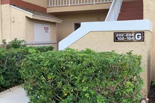 1536 SE Royal Green Cir, Port Saint Lucie, FL 34952 - Photo 4